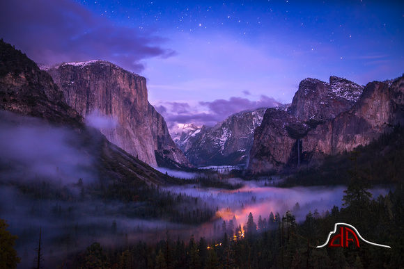 Yosemite Valley - Twilight Fog